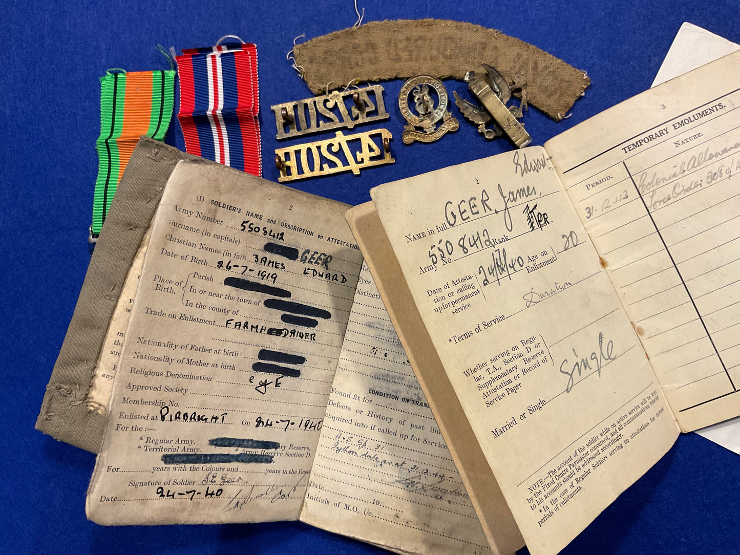 WW2 14/20th Hussars, Medals, Pay books & Insignia (Sherman Tanks)