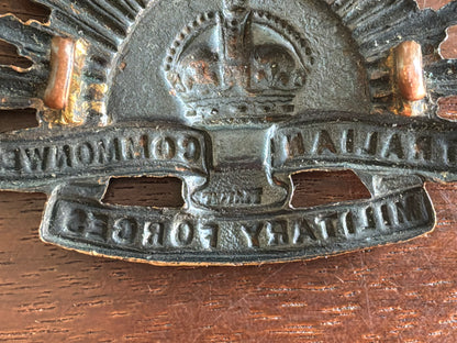 WW1 A.I.F Rising Sun slouch hat badge by TIPTAFT.
