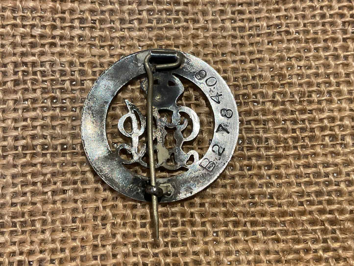 S.W.B number B278406 issued to J.BROTHERTON Tr5/54069, 83rd Training Battalion.