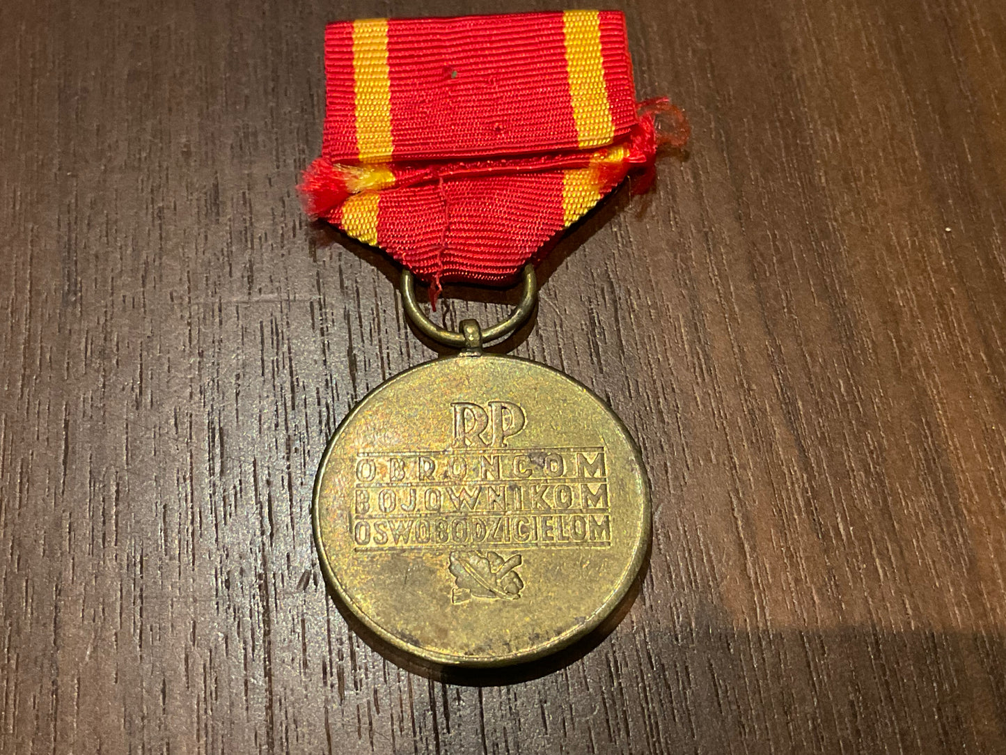 Polish Medal for the Liberation of Warsaw 1939–1945 
 with ribbon