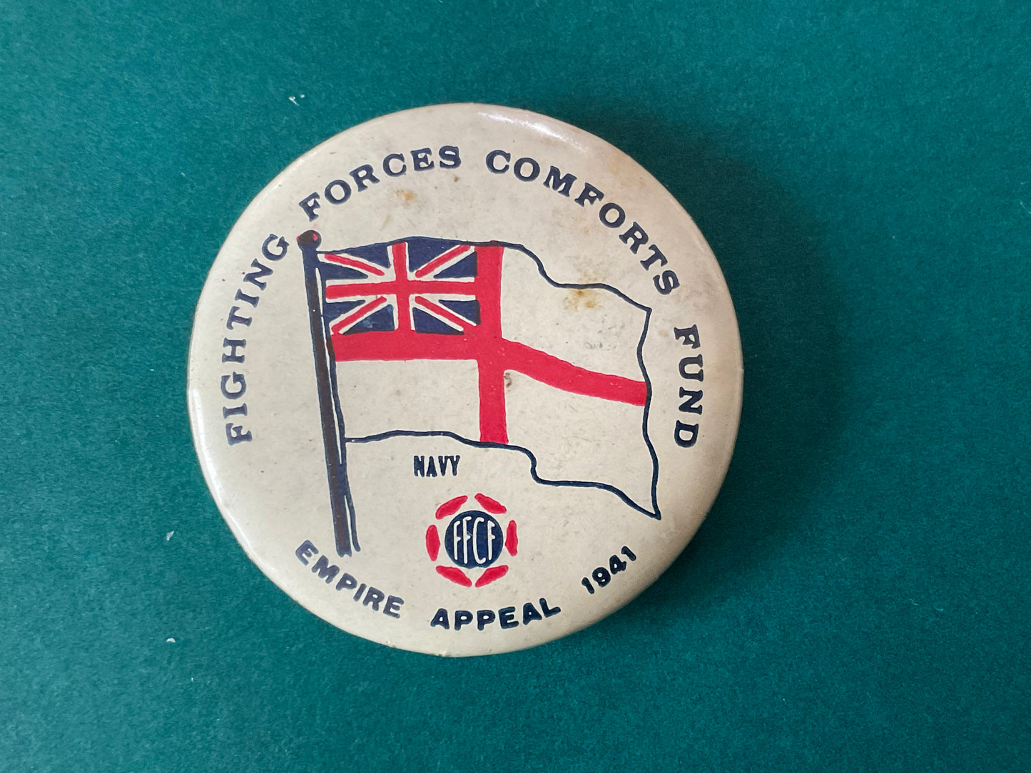 Fighting Forces Comfort Fund 1941 Royal Navy Flag button badge