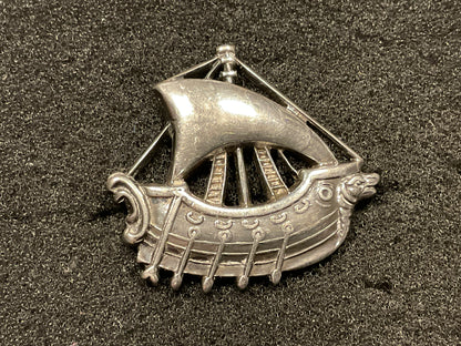 2nd Punjab Regiment 1927 hallmarked silver officers collar badge.