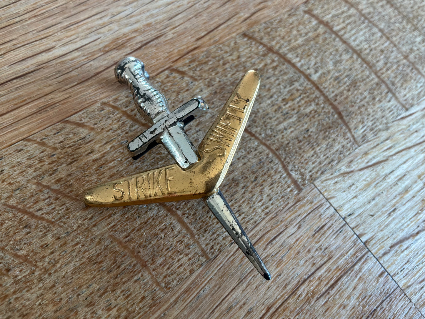 Australian commando hat badge circa 1953-60s