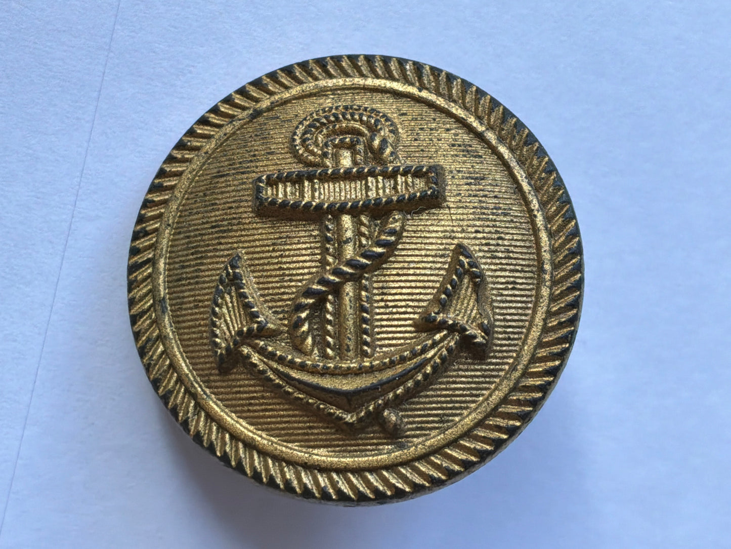 1942 dated large Kriegsmarine button by JFS