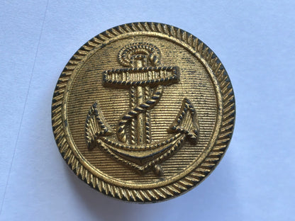 1942 dated large Kriegsmarine button by JFS