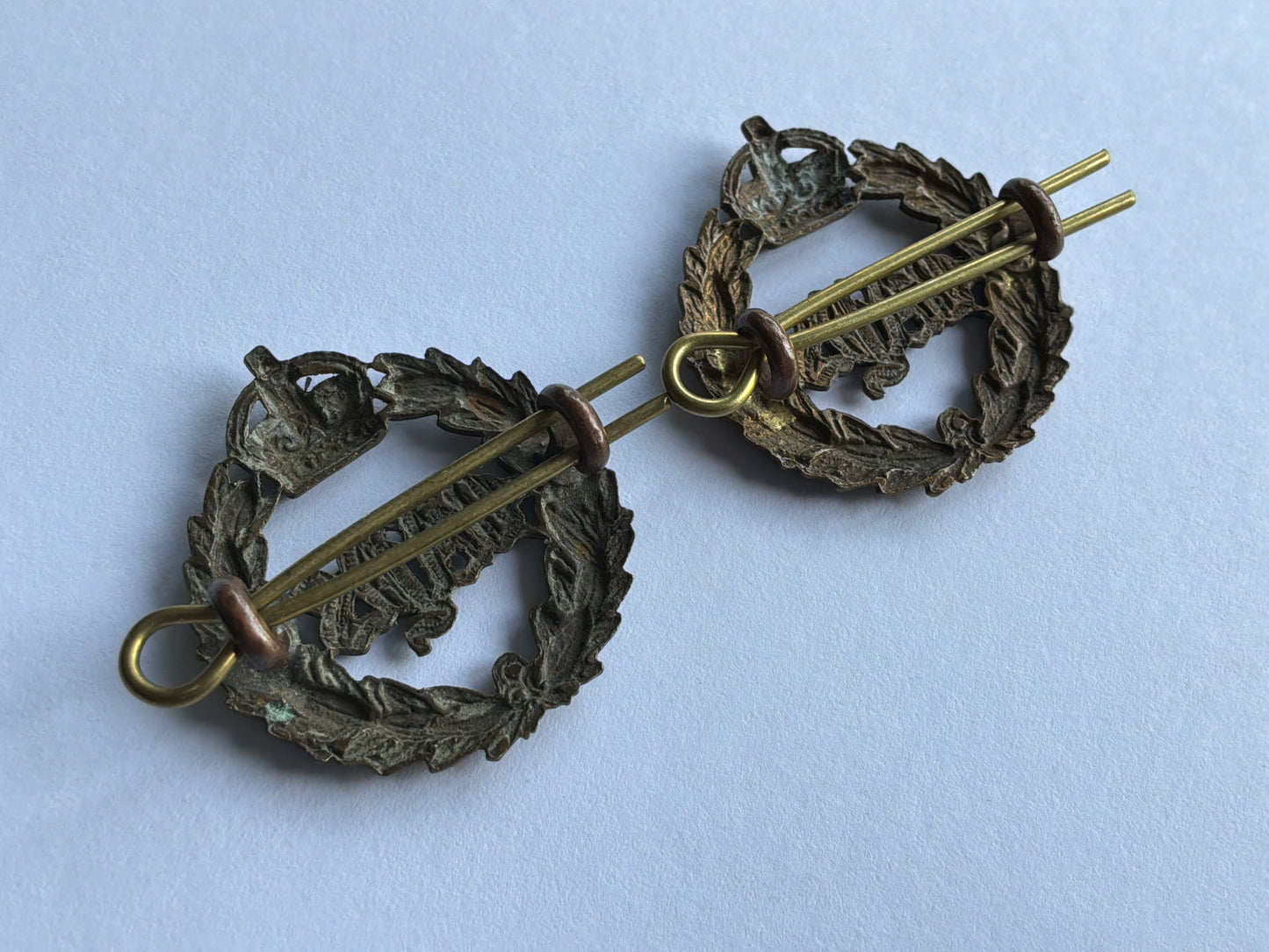 The 2nd Dragoon Guards (Queen's Bays) OSD collar badges