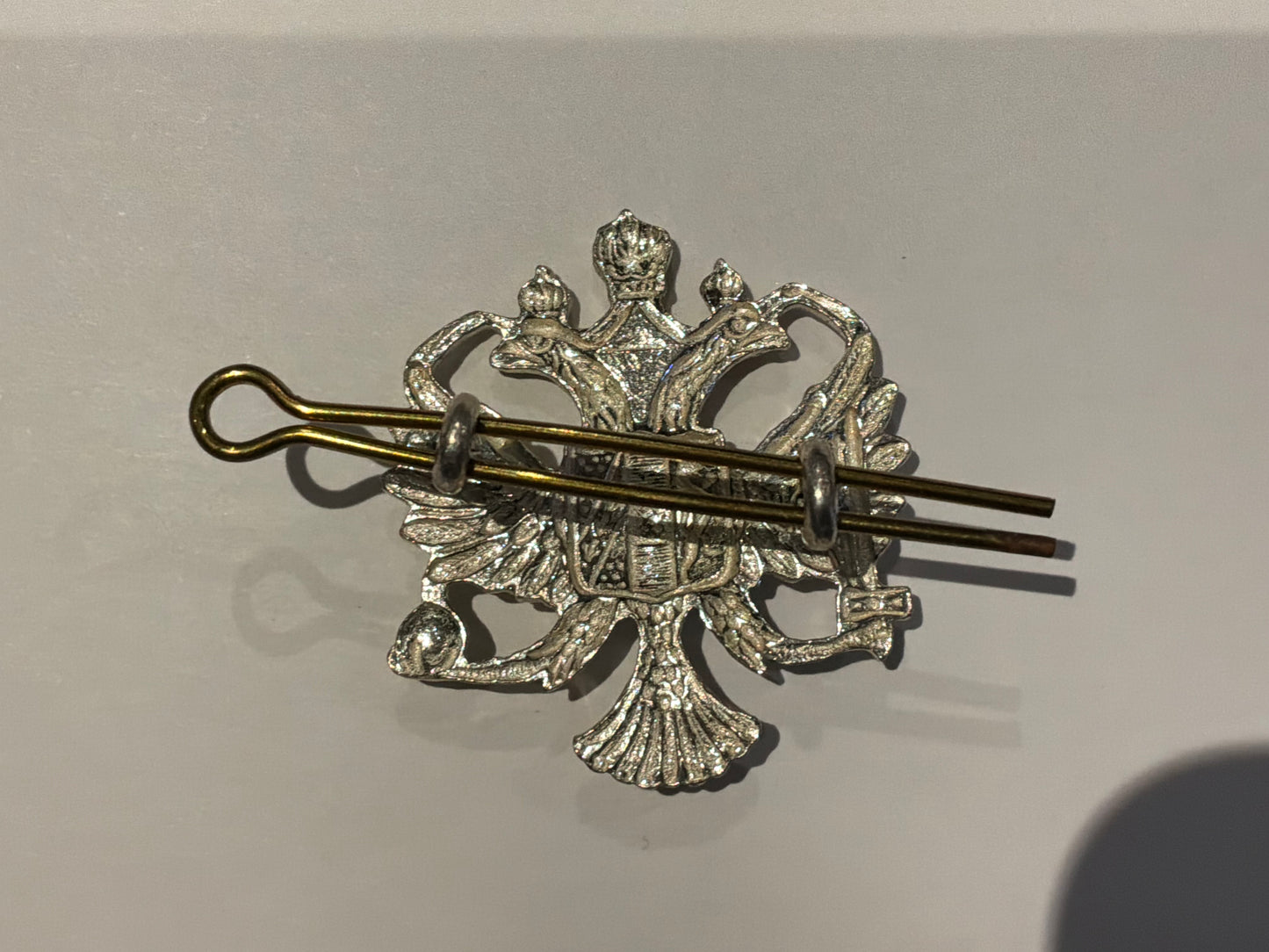 1st Queens Dragoon Guards (QDG) Officers Frosted Silver Plate Cap Badge