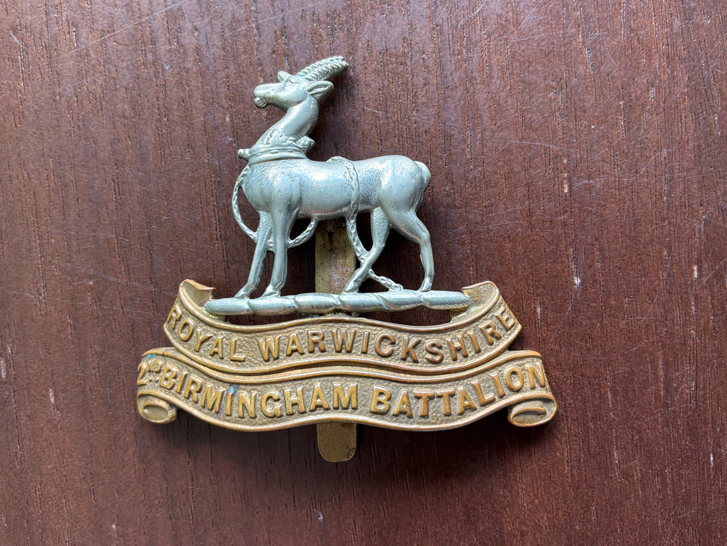 WW1 Royal Warwickshire Regiment, 2nd Birmingham Battalion cap badge.