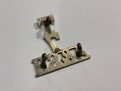 T/7/ A & SH (7th Argyll & Sutherland Highlanders) Shoulder title.