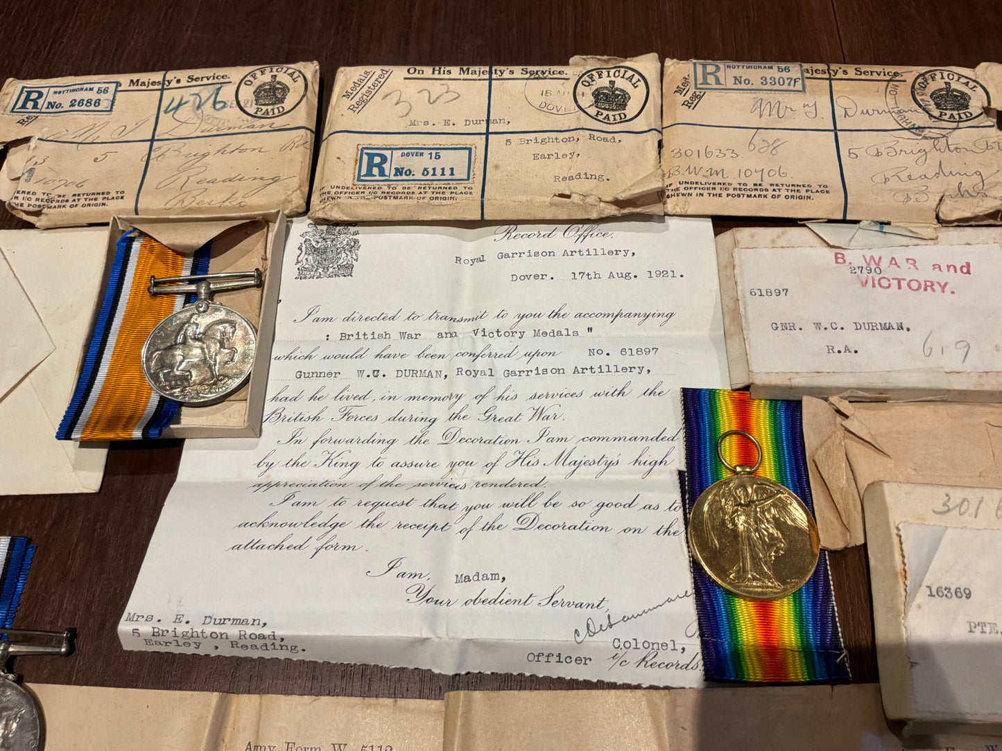 WW1 medals to the DURMAN brothers from Reading, one Gassed and D.O.W the other survived.