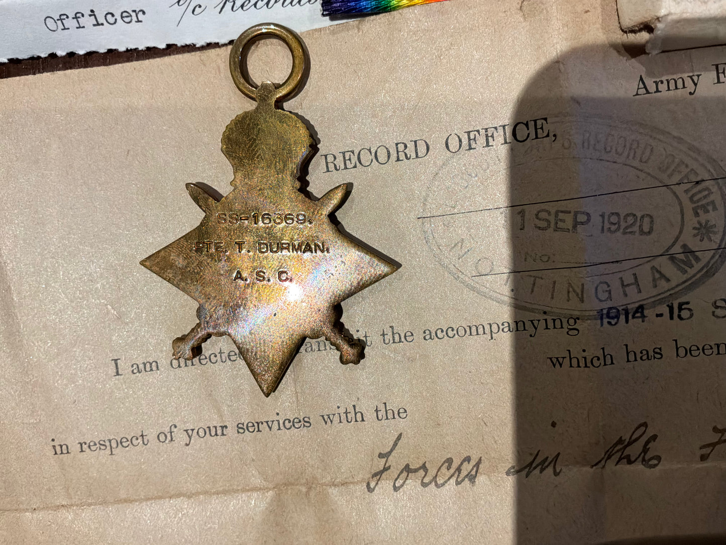 WW1 medals to the DURMAN brothers from Reading, one Gassed and D.O.W the other survived.