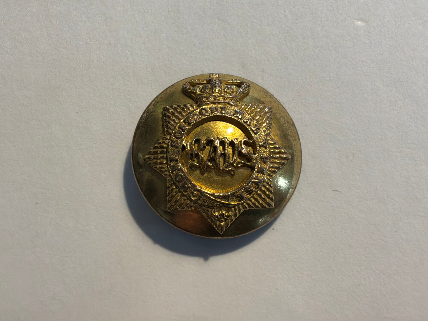 Victorian Queen's Bays 2nd Dragoon Guards officer's large button.