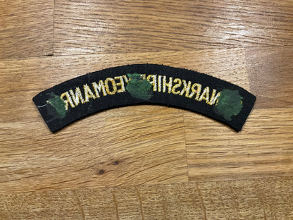 Lanarkshire Yeomanry cloth shoulder title