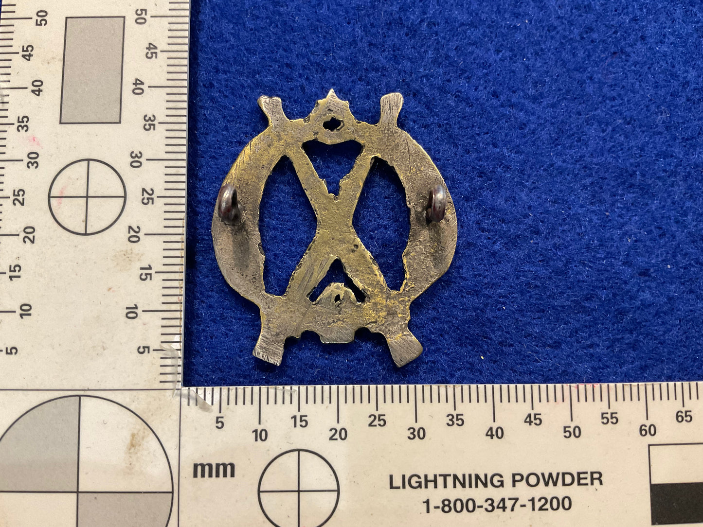 Middle Eastern military cap badge 1950-70s