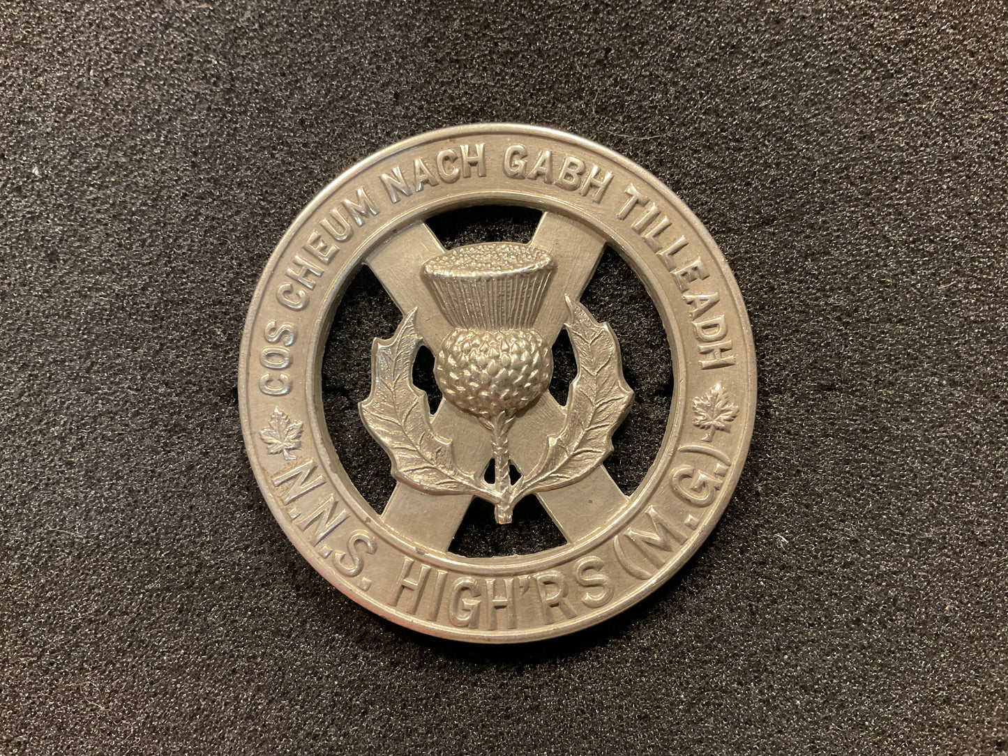 North Nova Scotia Highlanders (M.G) Regiment cap badge front