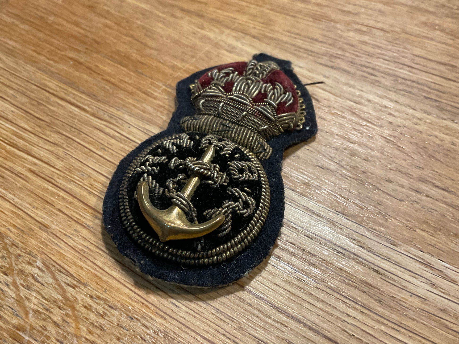 Rare R.N.M.B.R Chief Petty Officers bullion cap badge