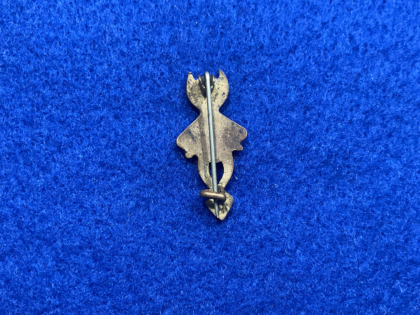 Victorian/Edwardian ‘Lucky Devil’ or ‘Lucky Imp’ enamel swastika badge