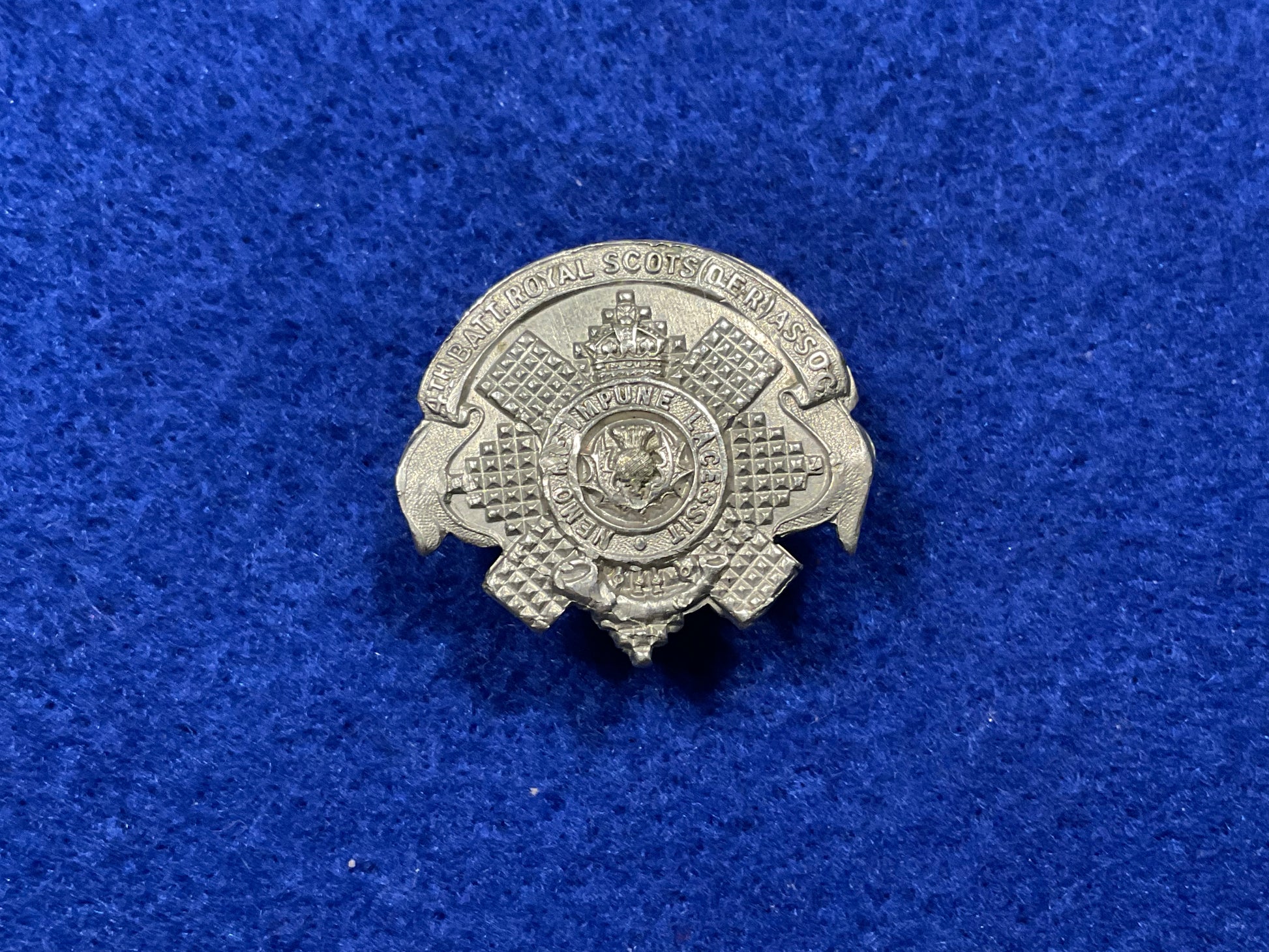 WW1/2 4th Battalion Royal Scots (Q.E.R) Association lapel badge