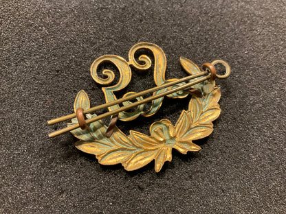 WW1 Lewis Gunners brass sleeve badge