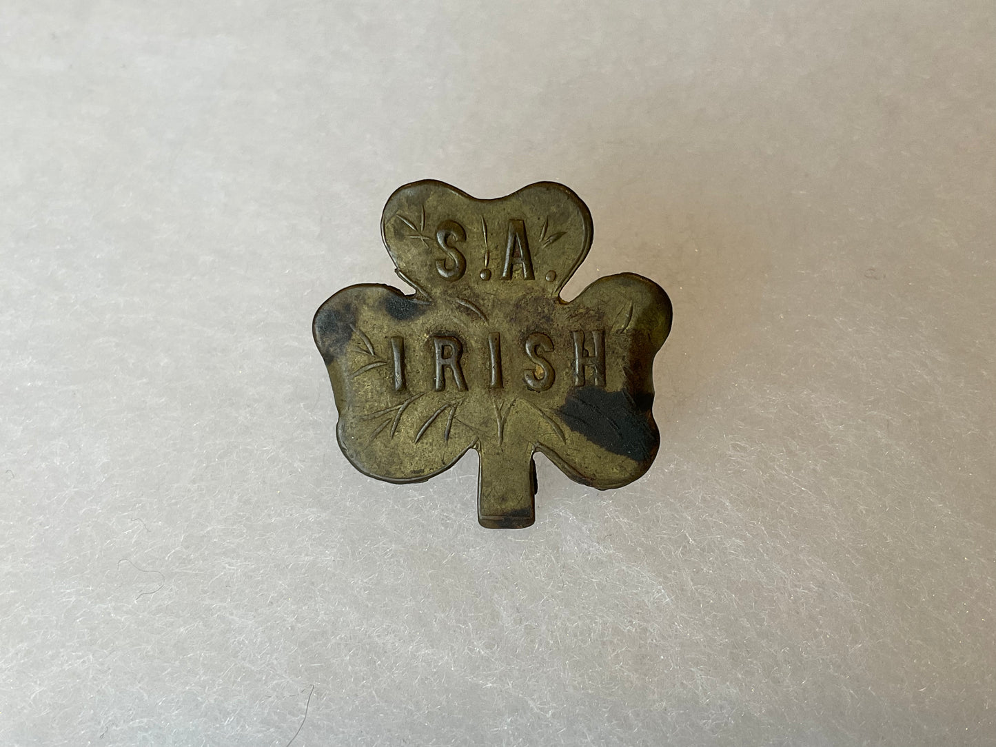 WW1 S.A Irish Rifles cap badge worn circa 1914-15