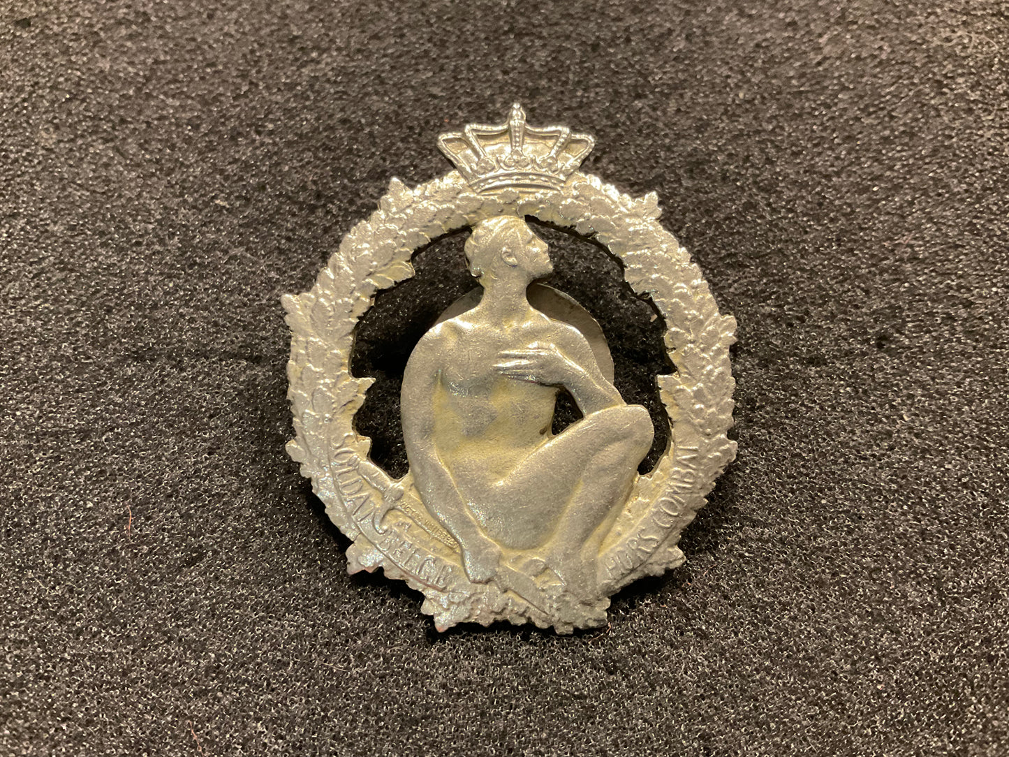 WW1  “Soldat Belge Hors Combat” Belgian Disabled Soldiers lapel badge