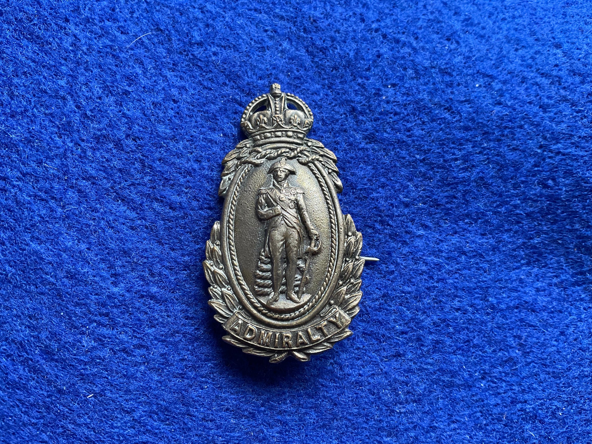 WW1 WRNS ‘Admiralty’ staff lapel badge