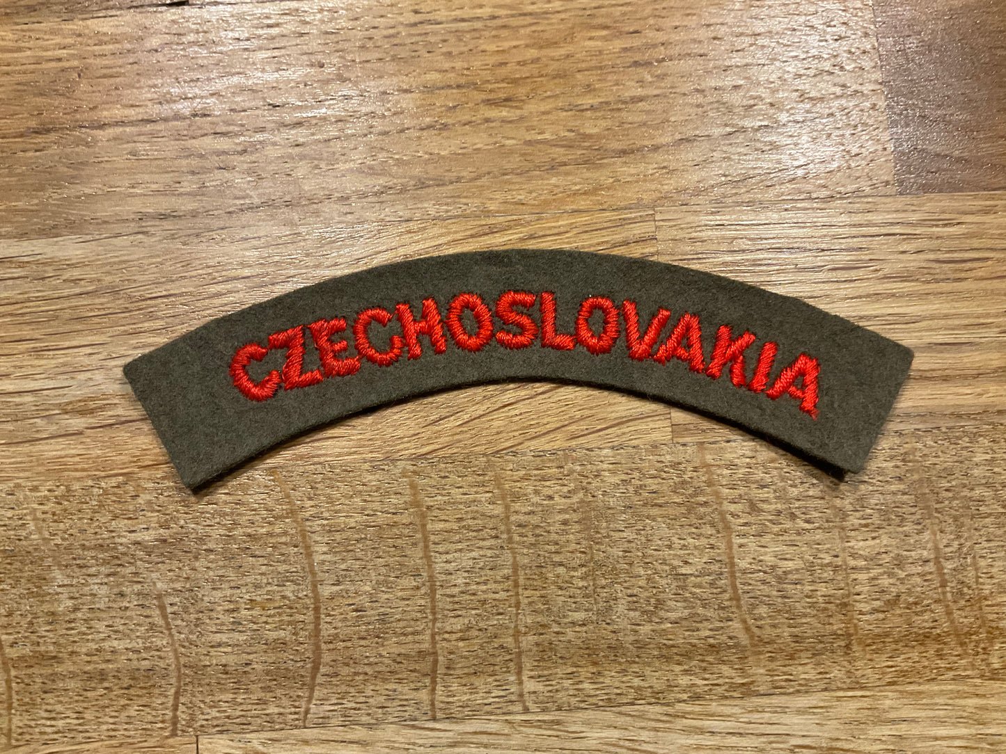 WW2 Free CZECHOSLOVAKIA cloth shoulder title