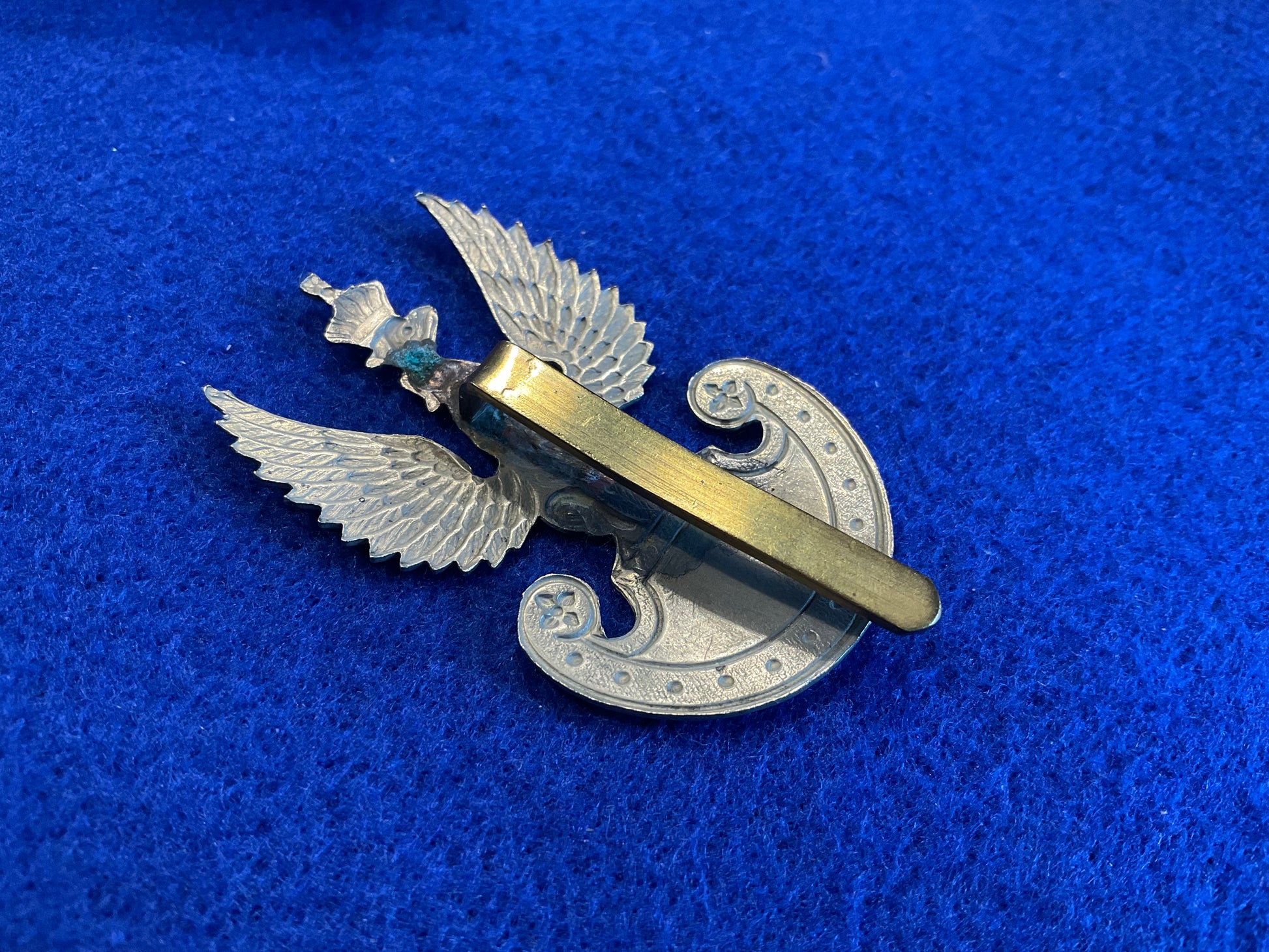 WW2 Free Polish Army Eagle cap badge, British made on slider