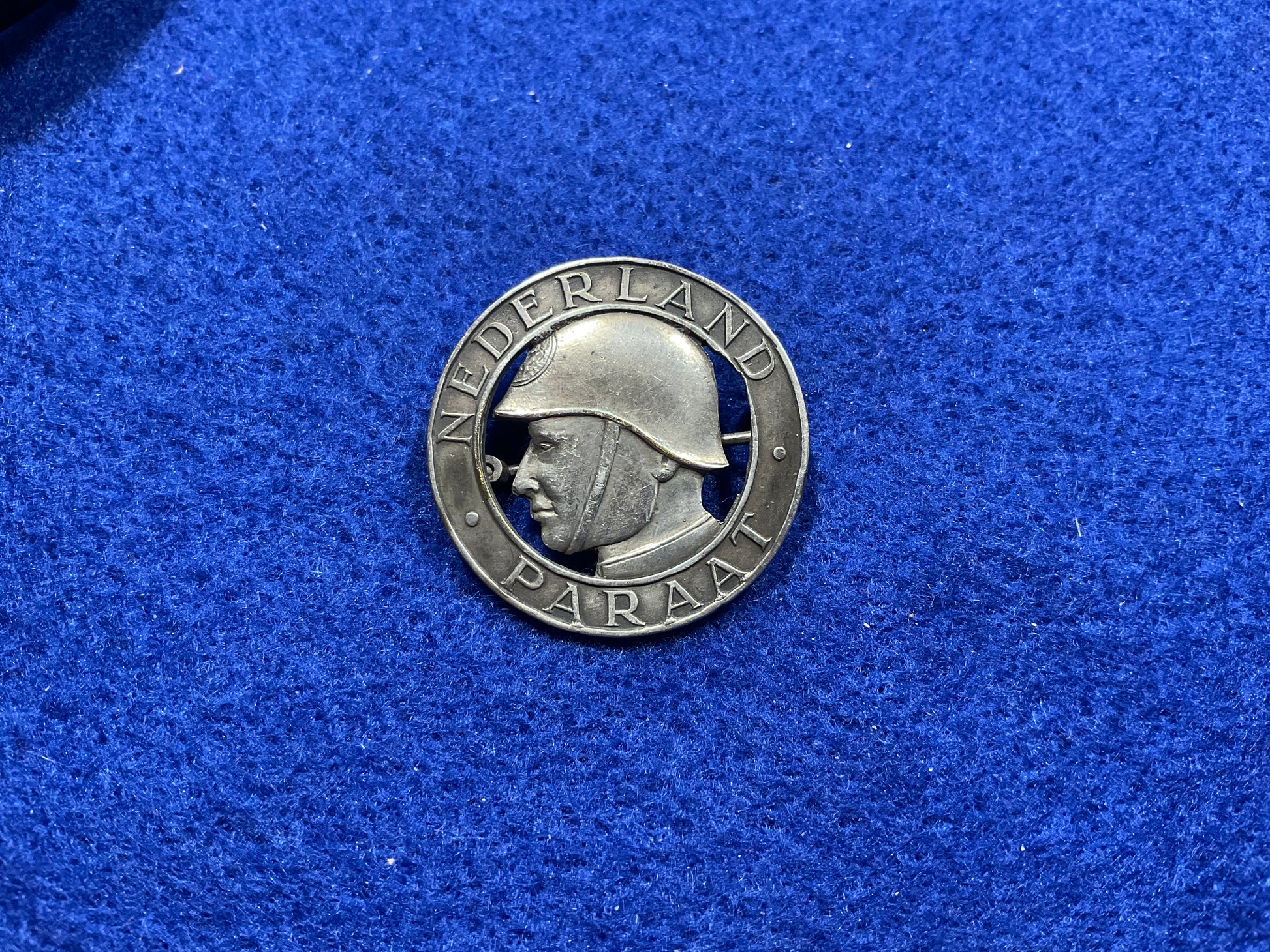 WW2 ‘Nederland Paraat’ mobilisation badge issued to Dutch troops in 1939