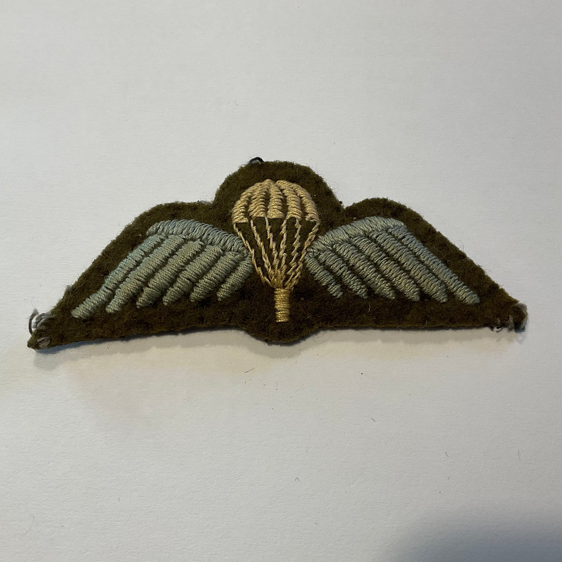 WW2 padded British Parachute qualification wings