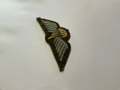 WW2 padded British Parachute qualification wings