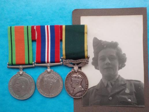 WW2 ATS Group to W.1850 CPL C.S BRAGG A.T.S