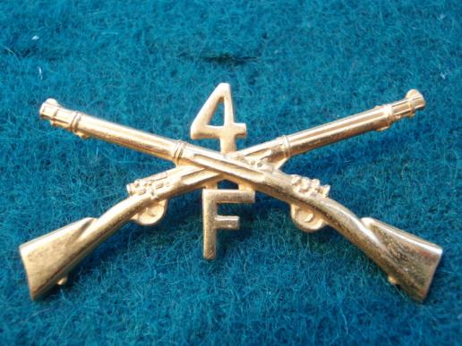 US Army Infantry Gilt Hat Badge