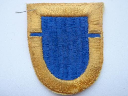 504th 1st Bn Air INf Regt Cut Edge Silk Beret Badge