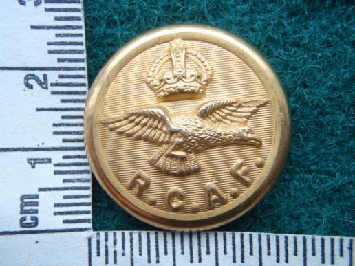 WW2 R.C.A.F Gilt Button