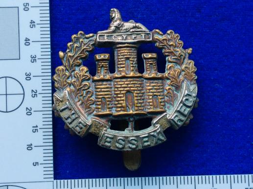 The Essex Regiment bi-metal Cap Badge 