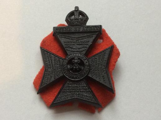 WW2 economy Plastic K.R.R.C cap badge