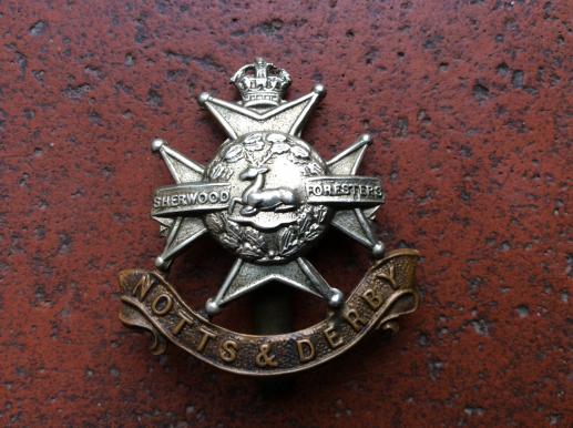 Sherwood Foresters ( Notts & Derby) Cap badge