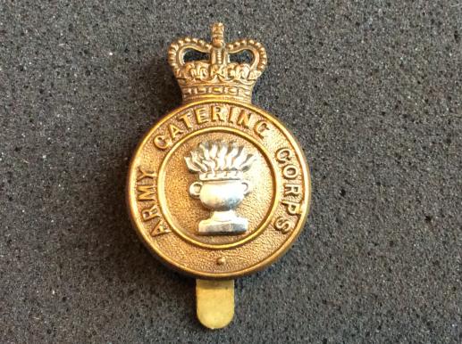 Post 1952 Army Catering Corps bi-metal Cap badge