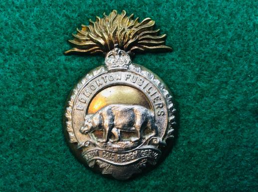WW2 Canadian Edmonton Fusiliers bi-metal Cap Badge 