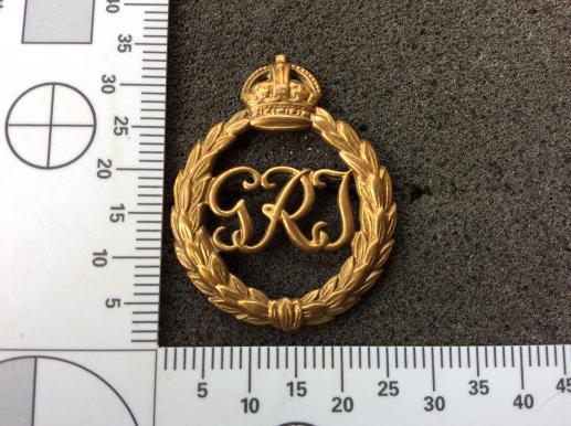 WW2 Indian Army Corps Of Clerks NCOs Brass Collar badge