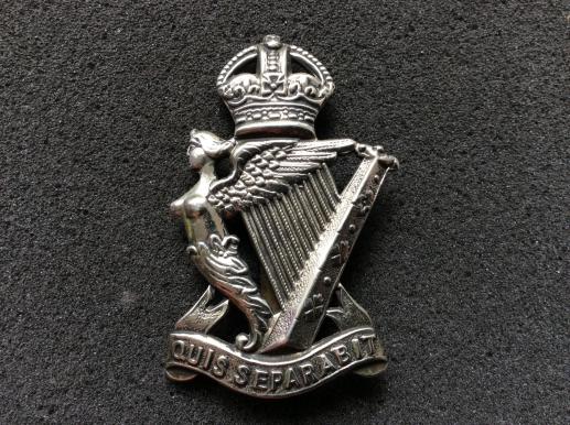 WW2 Royal Ulster Rifles Cap badge
