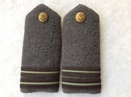WW2 R.A.F Flight Lieutenants Great coat Shoulder boards