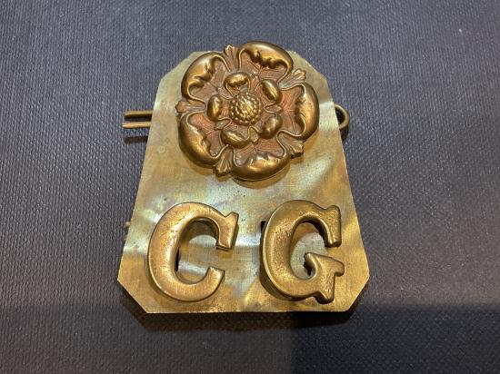 Coldstream Guards brass shoulder title