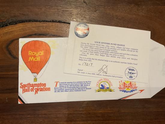 WW2 Spitfire Fund celluloid lapel badge certificate