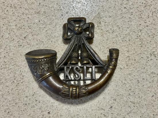 WW1/2 K.S.L.I Officers Service Dress cap badge by GAUNT
