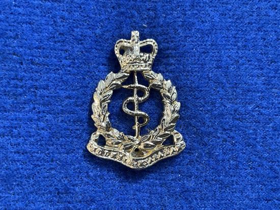 Rhodesia & Nyasaland medical corps collar