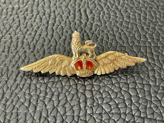 WW2 Glider Pilots (A.A.C) gold sweetheart badge