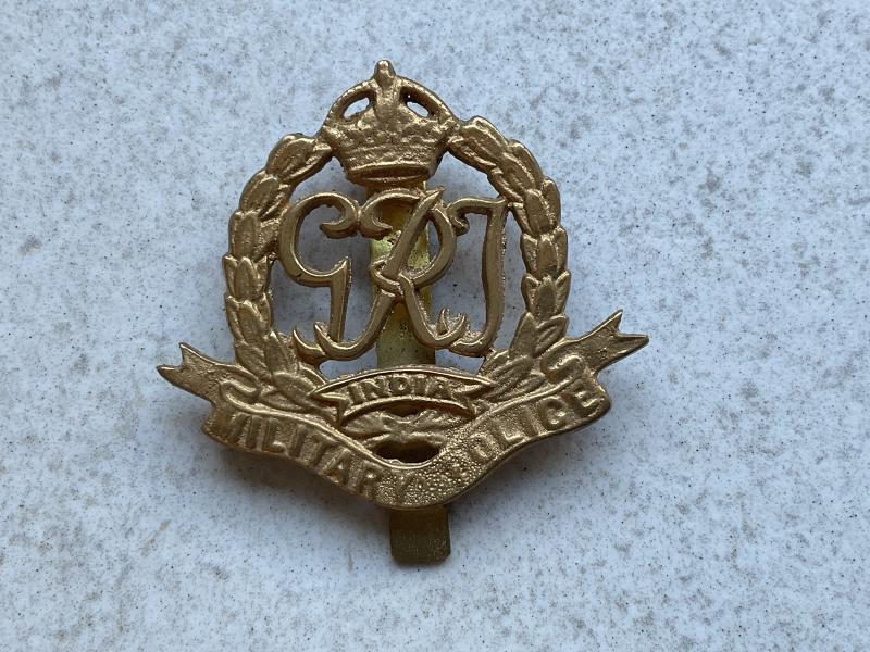 WW2 Indian Army Military Police cap badge
