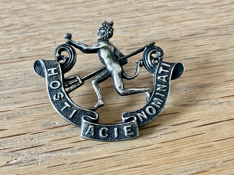 WW1 Canadian 8th Battalion C.E.F officers cap badge